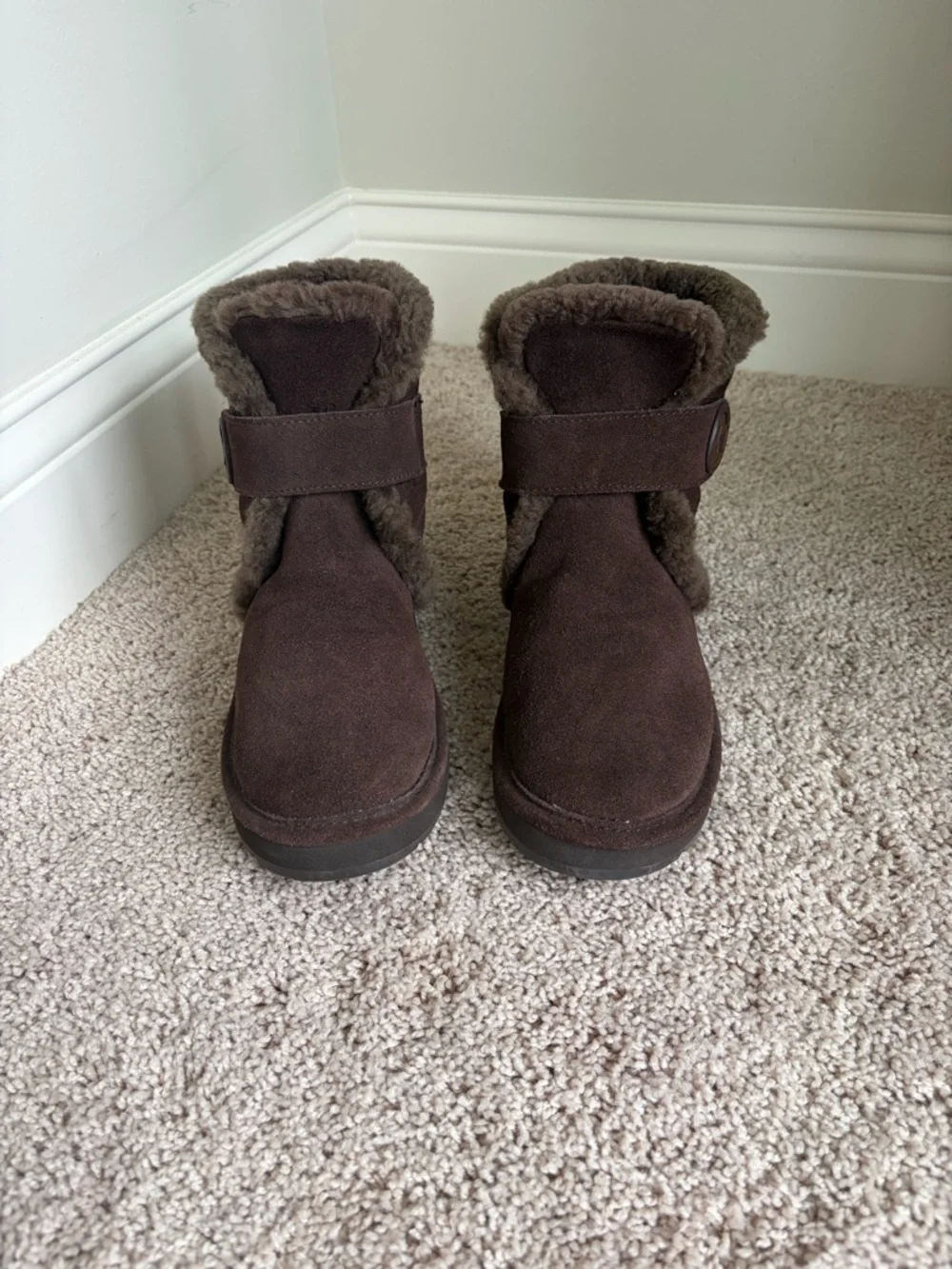 Michael Kors Dark Brown Women’s  Lined Suede Ankle Boots Size 10